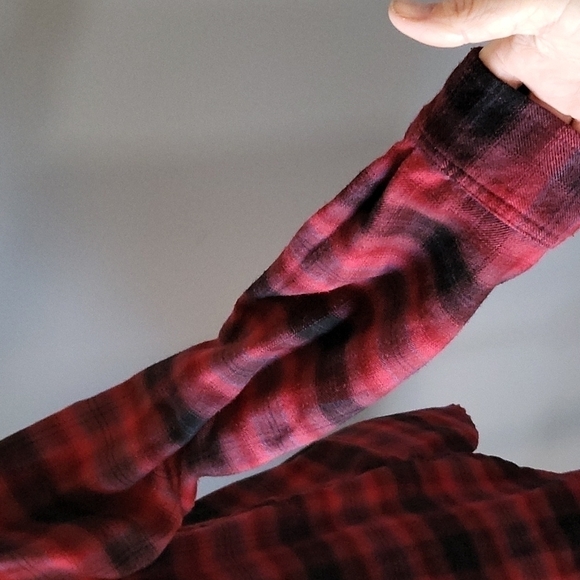 American Eagle Ahh-Mazingly Soft Boyfriend fit red plaid flannel button … - Picture 6 of 11